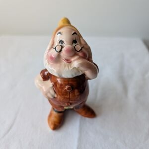 Walt Disney Productions Enesco Doc Figurine Snow White & the 7 Dwarfs Vintage